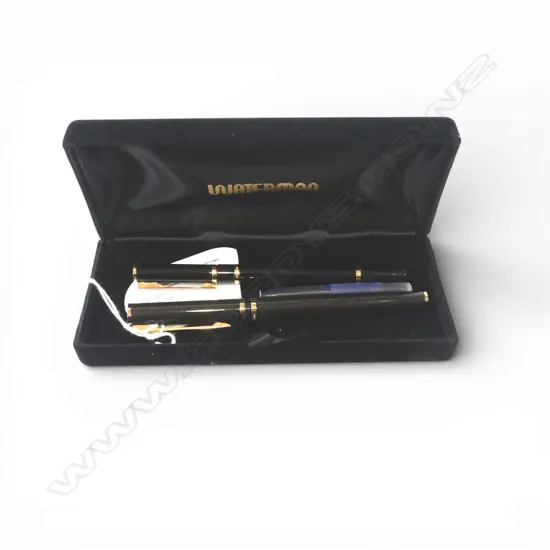 2 WATERMAN PENS; BALLPOINT & 18CT FOUNTAIN, BOXED w. SPARE INK