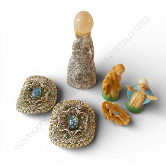 MARBLE CELTIC ANGEL GIRL FIGURINE H.130mm & THREE PLASTIC NATIVITY FIGURINES H.65mm+ PAIR VINTAGE SHOE BUCKLES