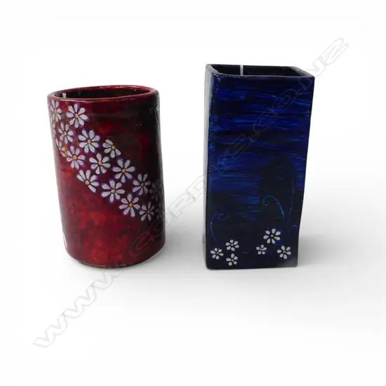 TWO KEUM SUN LEE HAND PAINTED VASES, H.140 & 160mm