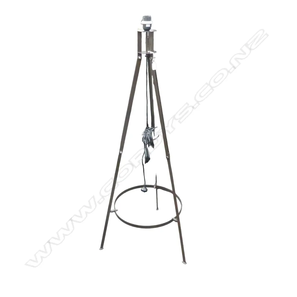 TRIPOD FLOOR LAMP H.1300mm no shade Image 1++