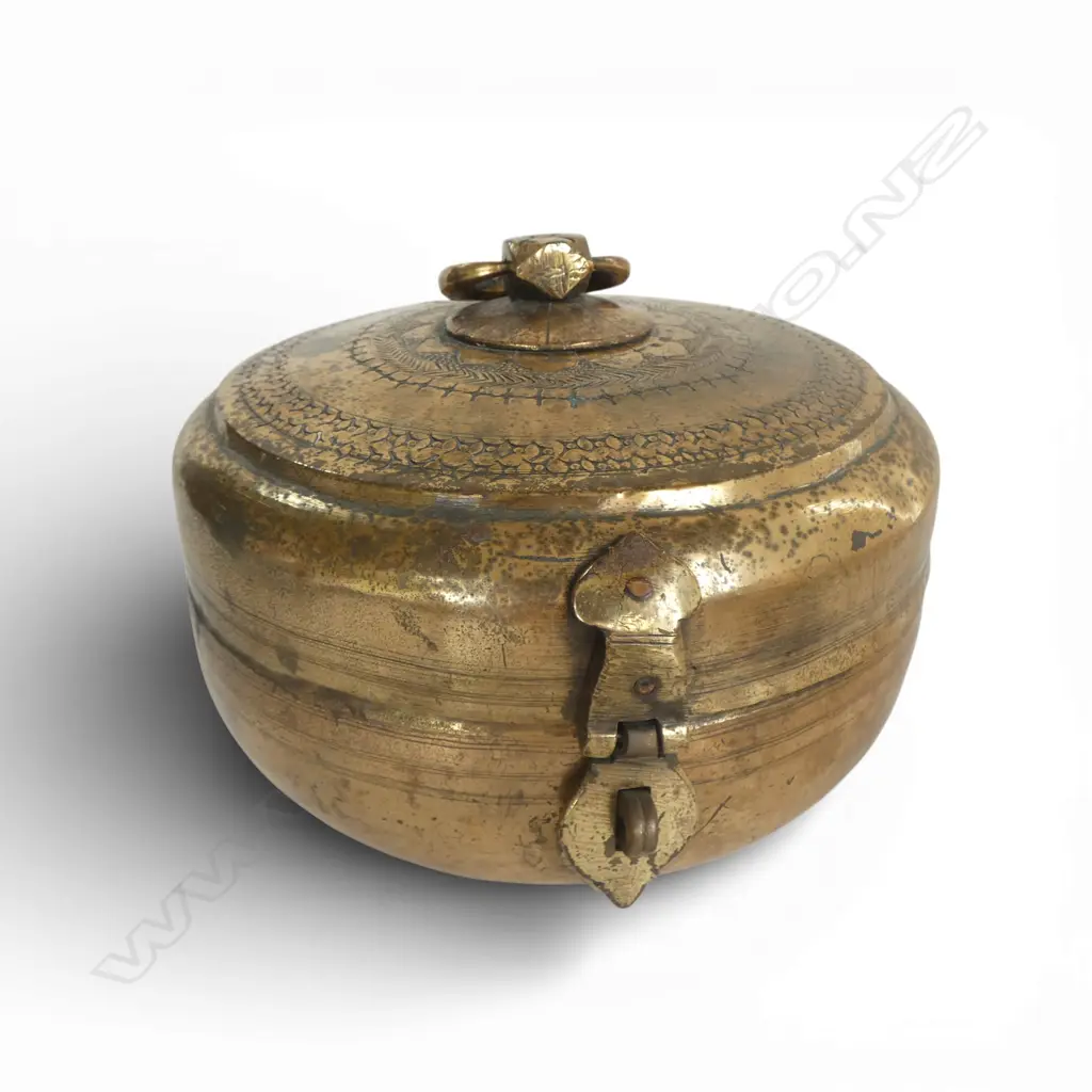 BRASS CONTAINER Dia.210mm Image 1++