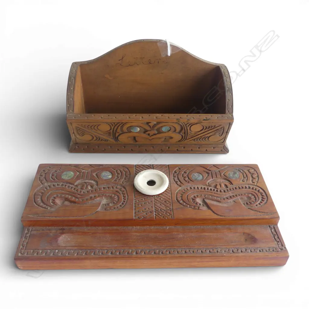 CARVED WOODEN MAORI DESIGN INKWELL W.305mm & LETTTERS BOX Image 1++