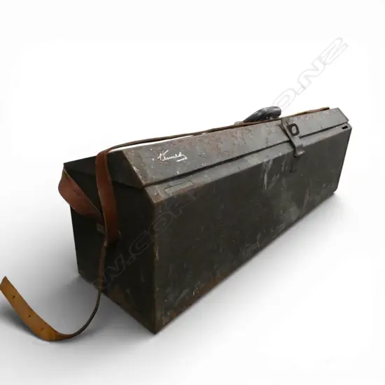 VINTAGE U.S. MAKE METAL TOMBSTONE TOOL BOX W.820mm