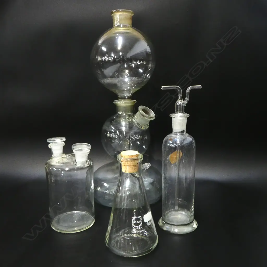 4 PCES GLASS SCIENTIFIC EQUIPMENT H.480mm Image 1++