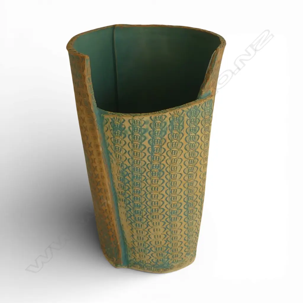 STUDIO POTTERY VASE, BY AN ISRAELI POTTER GOLDEN BAY, UNMARKED H.350mm Image 1++