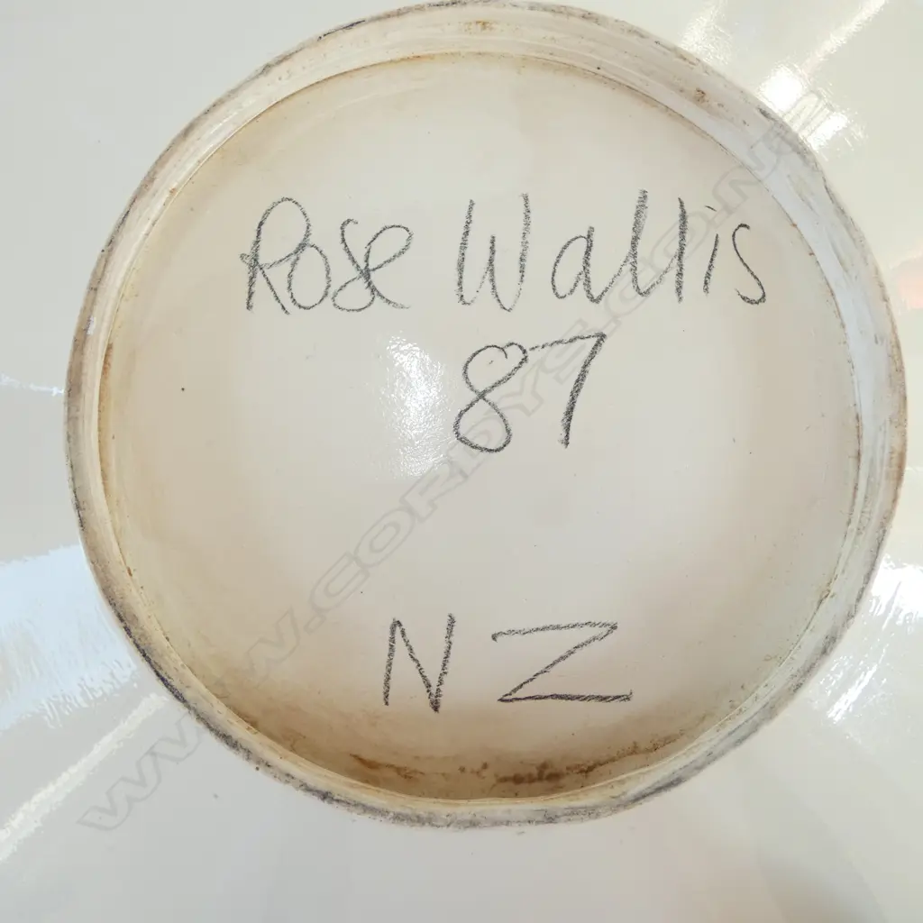 STUDIO POTTERY VASE BY CAMERON BROWN H250MM & ROSE WALLIS PLATTER DIA370MM Image 1++