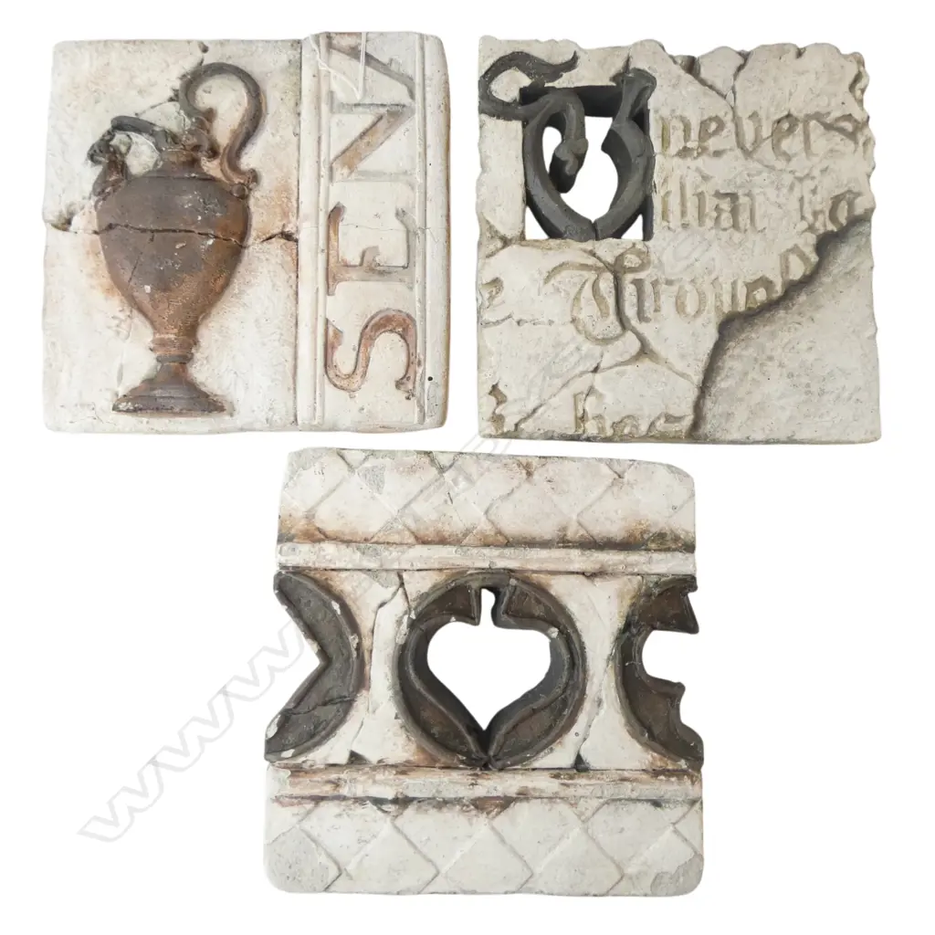 3 DECORATIVE TILES 210x210mm Image 1++