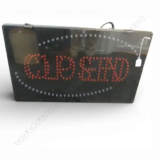 ELECTRIC OPEN / CLOSED SHOP SIGN 355x585mm
