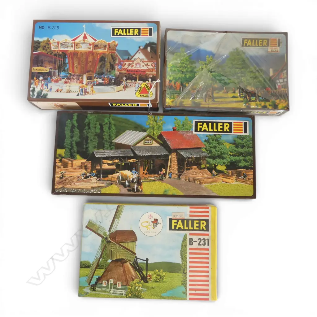 4 BOXED FALLER HO MODELS B-315, B-231, B-230 & 1356 Image 1++
