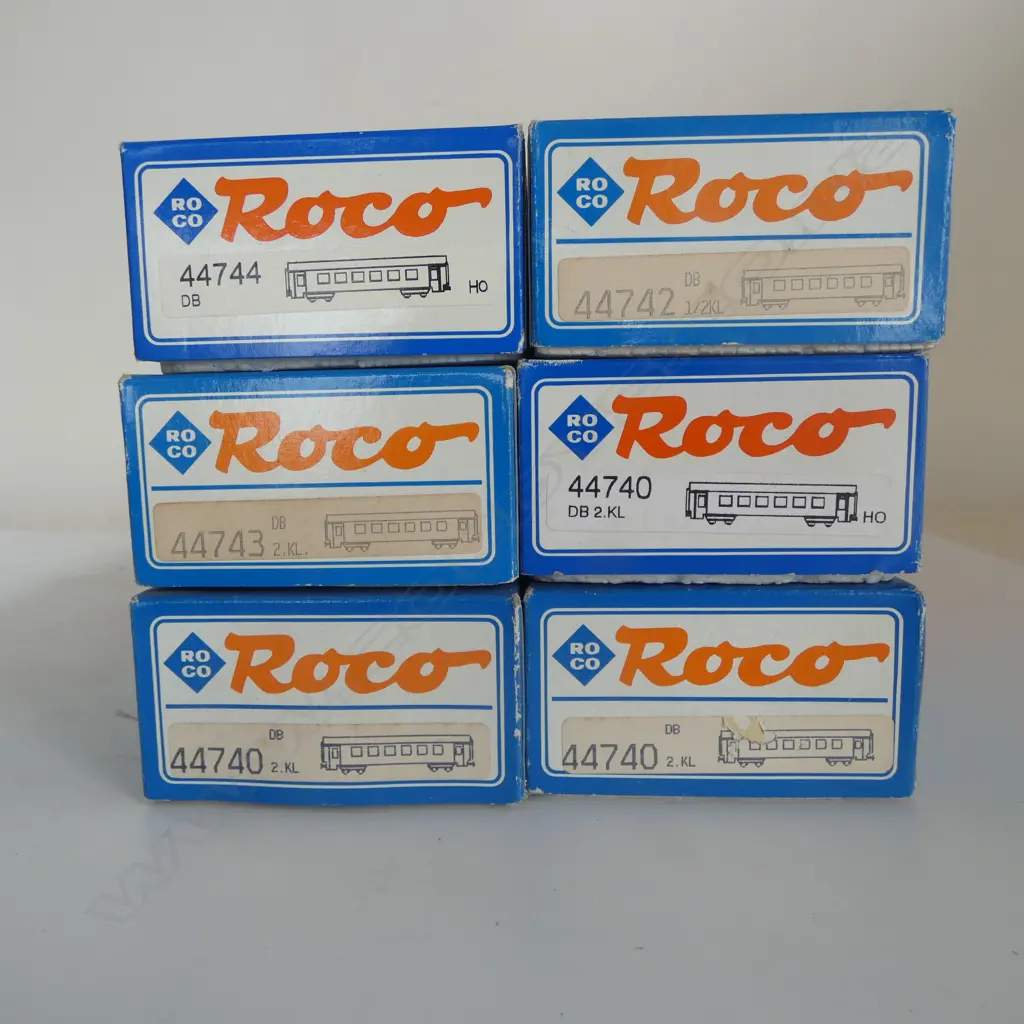 6 ASST. BOXED ROCO HO DB PASSENGER COACHES ... Image 1++
