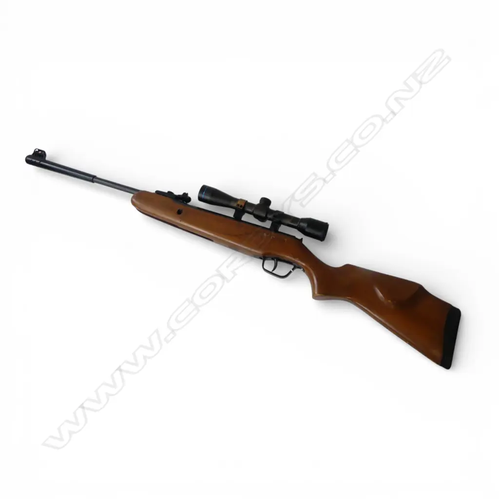 STOEGER AIR RIFLE w. SCOPE L.1030mm Image 1++