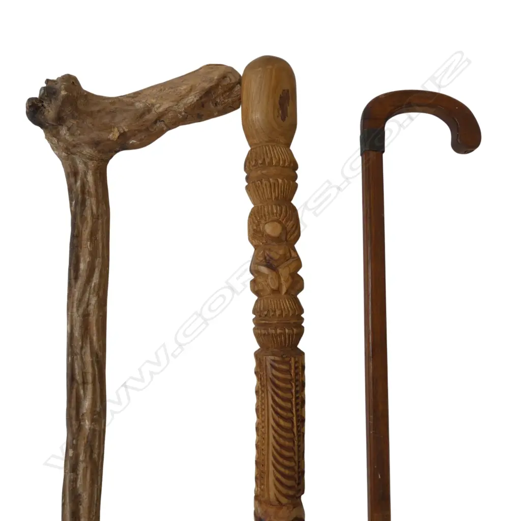 3 WOODEN WALKING STICKS L.1350mm Image 1++