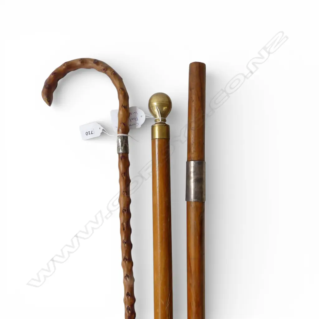 2 WALKING STICKS one with stg silver collar & other BRASS topped unscrewing to pool cue L.940mm Image 1++