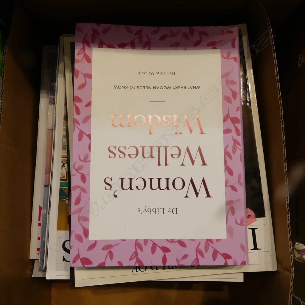 COLLECTION DESIGN MAGAZINES WOMENS WELLNESS ETC Image 1++