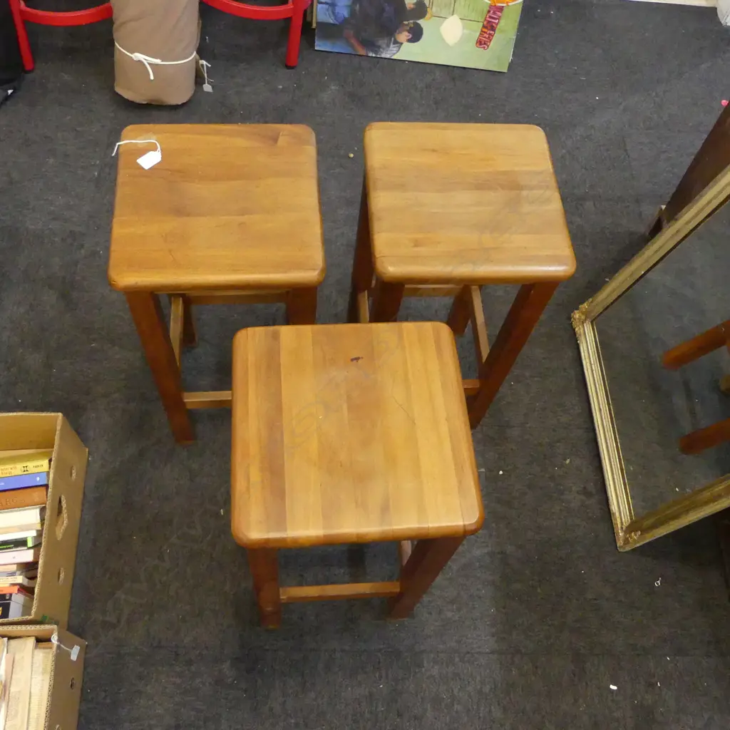 SET 3 RIMU TALL BAR STOOLS with shaped seats Image 1++