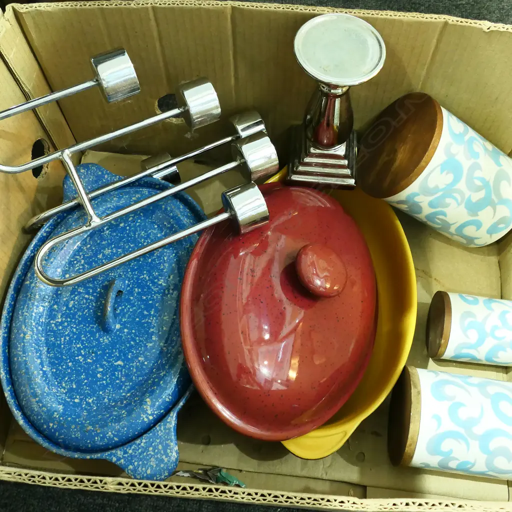 ASST. KITCHENWARE COLLECTABLES etc Image 1++