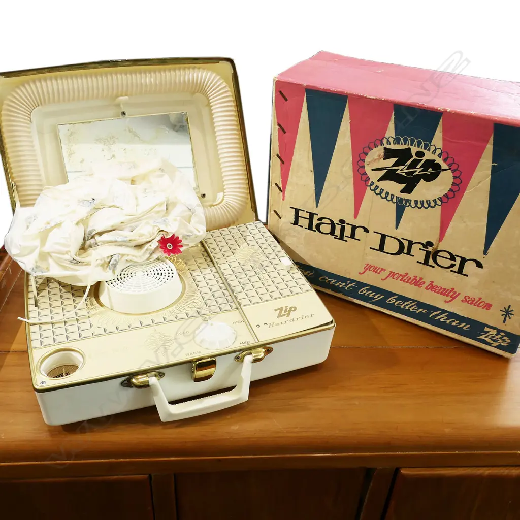 VINTAGE BOXED ZIP HAIR DRIER  Image 1++