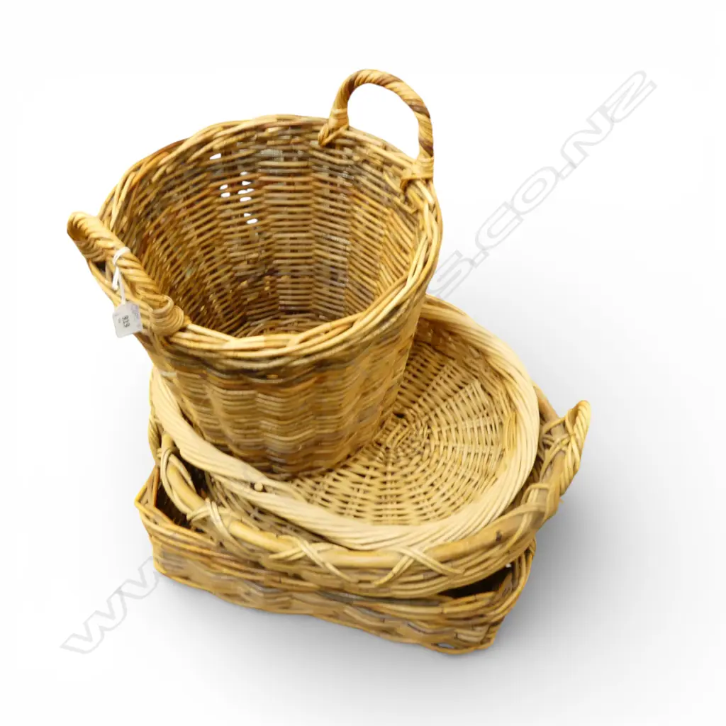 3 WOVEN CANES + BASKET Image 1++