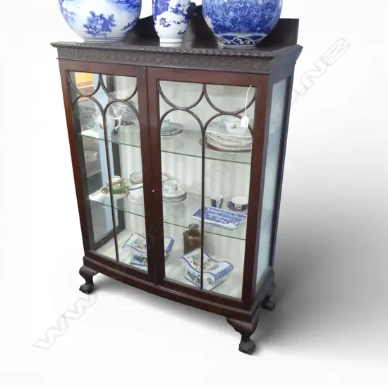 MAHOGANY CHINA CABINET 920x370x1370mm