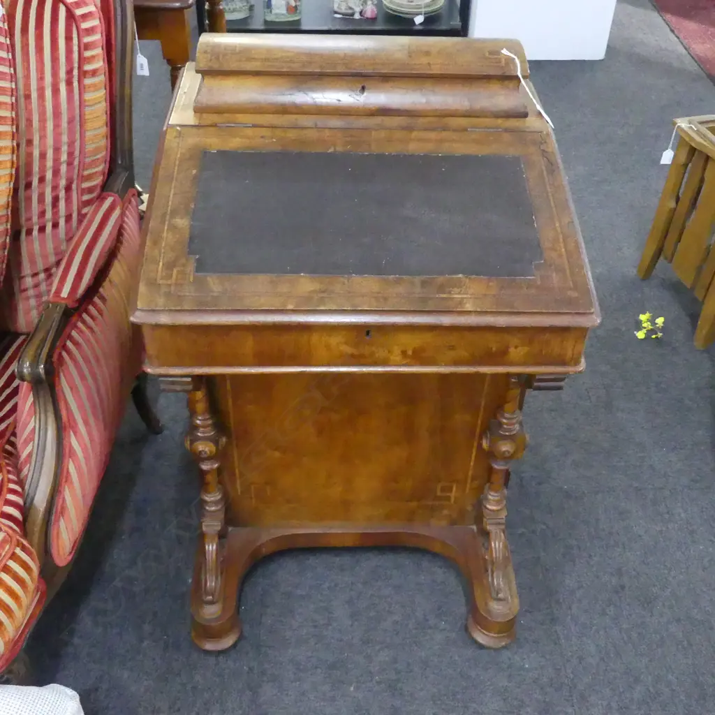 VICTORIAN DAVENPORT 530x530x835mm Image 1++