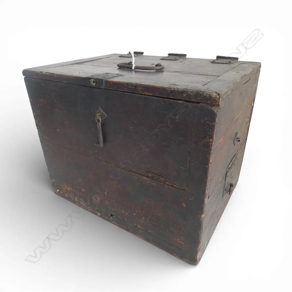 19thC JAPANESE CALIGRAPHERS BOX with drawers & lift top showing age & red lacquer W.345mm Image 1++