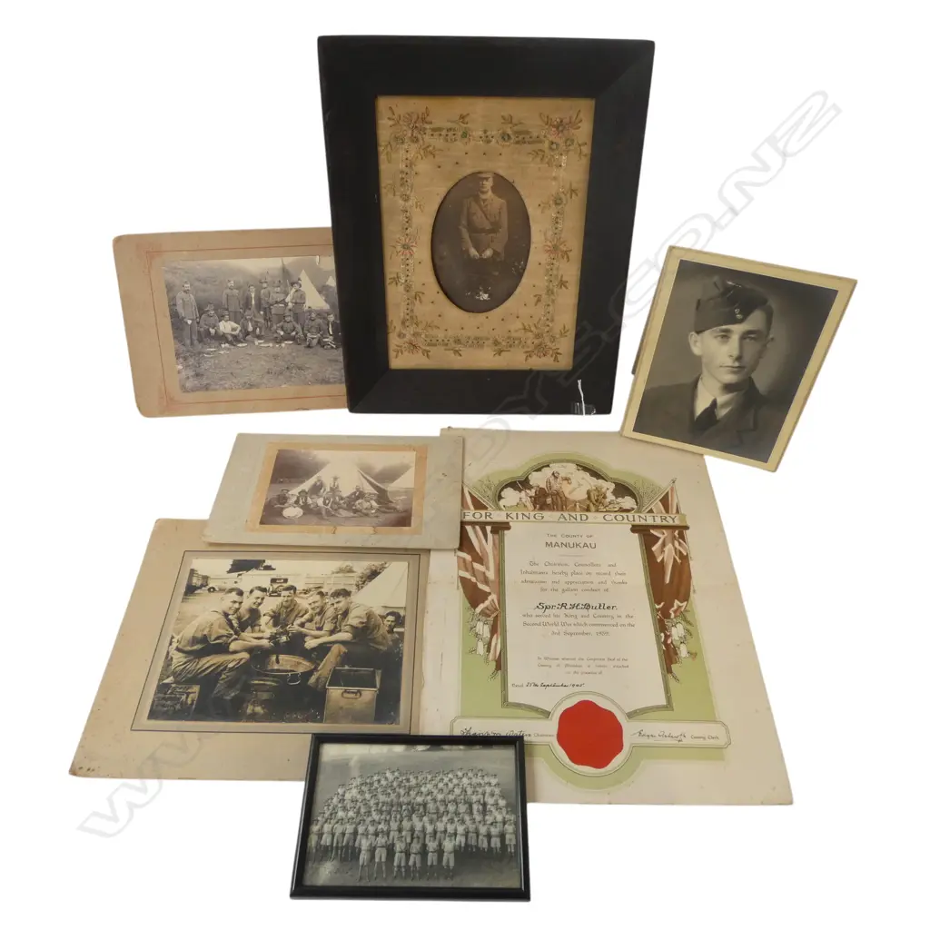 COLLECTION OF EARLY 20thC PHOTOGRAPHS OF N.Z. SOLDIERS including 'FOR KING & COUNTRY' appreciation & admiration letter  Image 1++