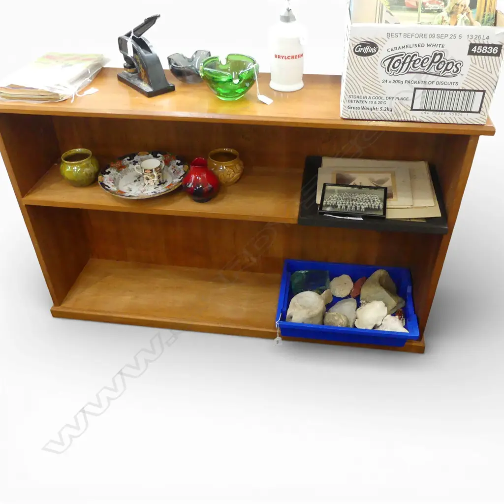 RIMU BOOKCASE 1260x290x760mm Image 1++