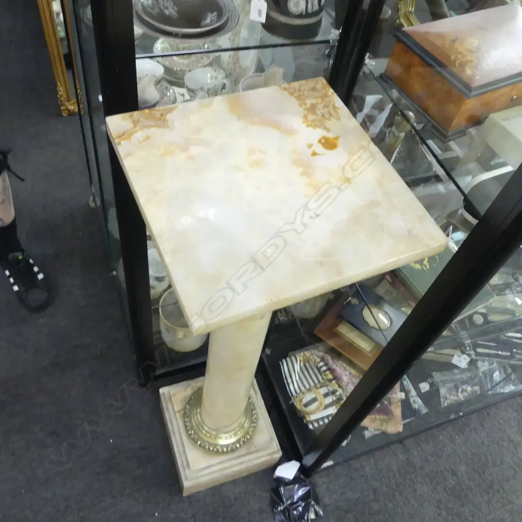 ALABASTER & GILT METAL COLUMN/STAND H.1050mm Image 1++