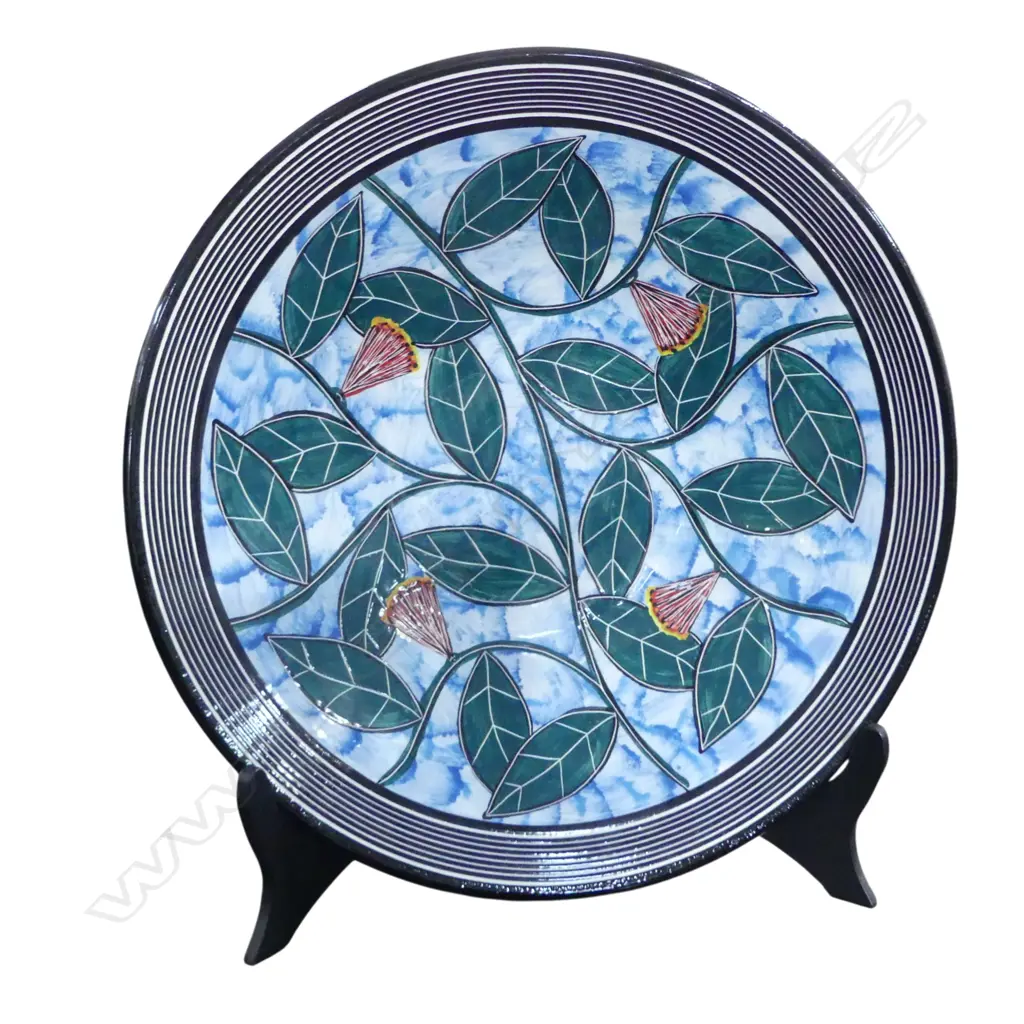 JENGIS POOR, POTTERY DISH, ON STAND, Dia.480mm Image 1++