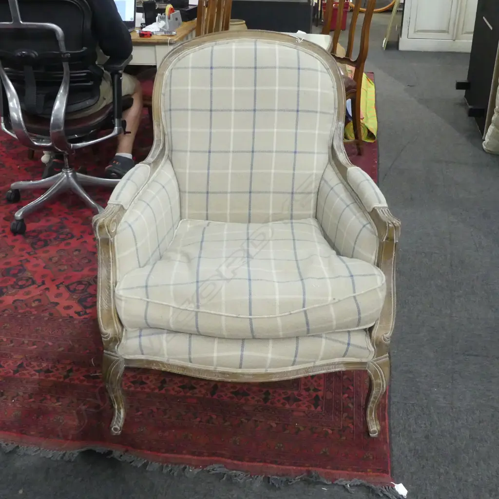 UPHOLSTERED BERGERE ARMCHAIR  Image 1++