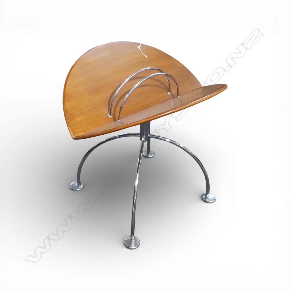 POSTMODERN NEWSPAPER/MAGAZINE RACK H.500mm Image 1++