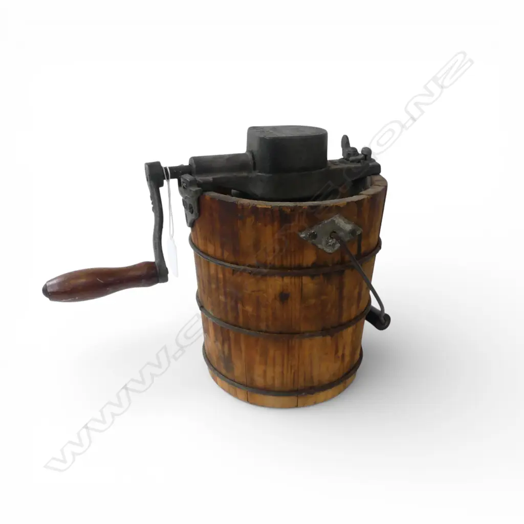 ANTIQUE HAND CRANKED ICE CREAM MAKER 'GEM' H.250mm Image 1++