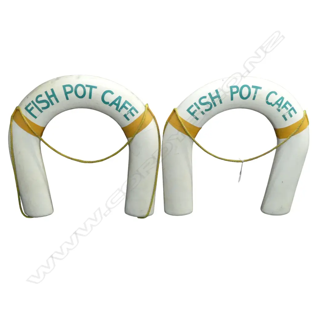 2 LIFE BOUY SIGNS 'FISH POT CAFE' 620x620mm Image 1++