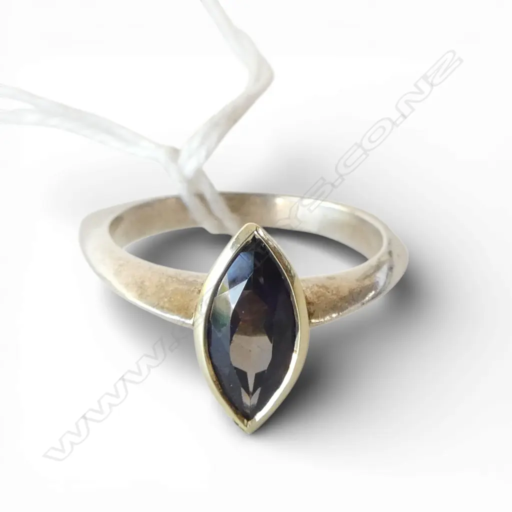 14ct GOLD SILVER & TANZANITE? RING SIZE N1/2 Image 1++