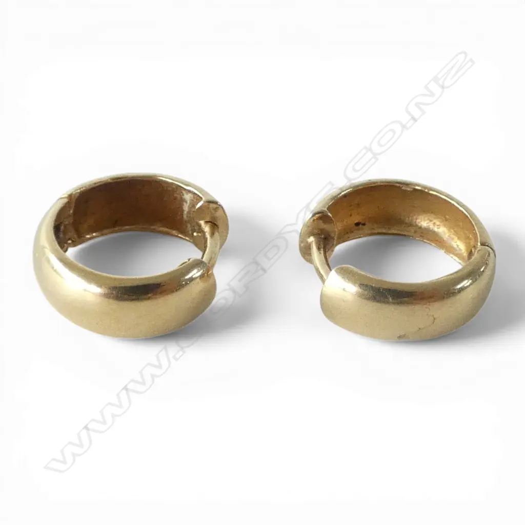 PR 9CT HOOP EARRINGS 2.1gms FAULTS Image 1++