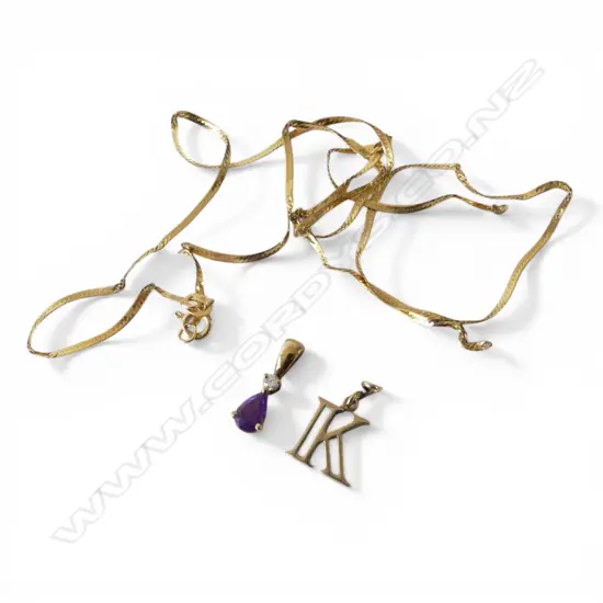 9CT CHAIN AF 1.1gms + 2 9ct PENDANTS 1.2gms