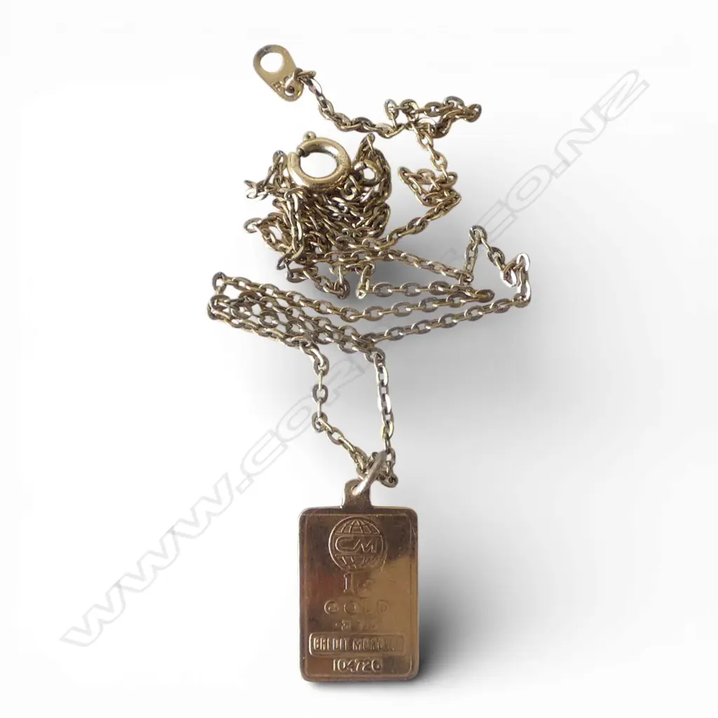 1gm 9ct GOLD PENDANT on ROLLED GOLD CHAIN Image 1++