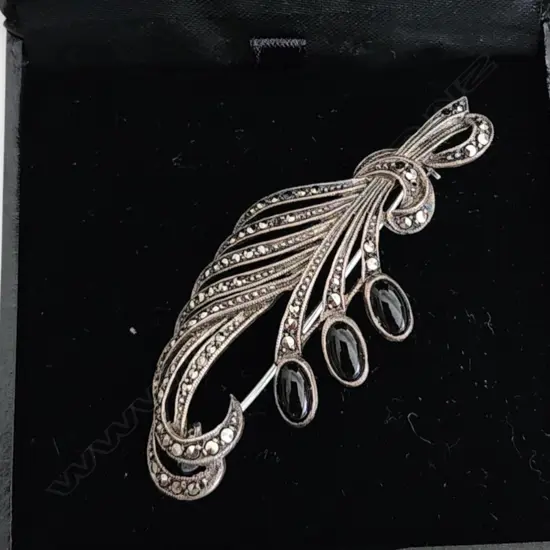 SILVER  AND MARCASITE BROOCH, FEATHER DESIGN