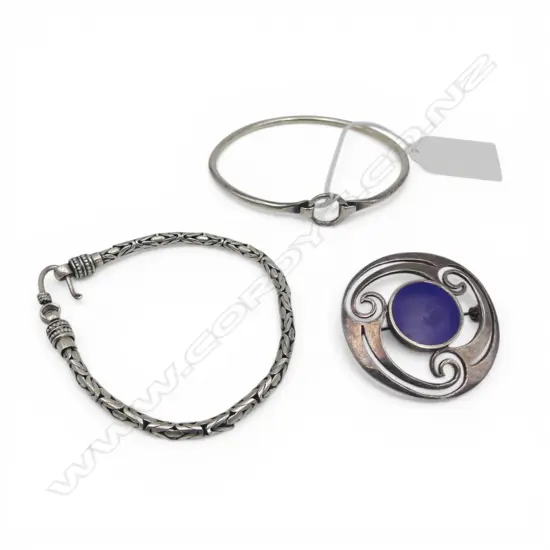 2 STG SILVER BRACELETS + LAPIS BROOCH 45mm dia, 55gms