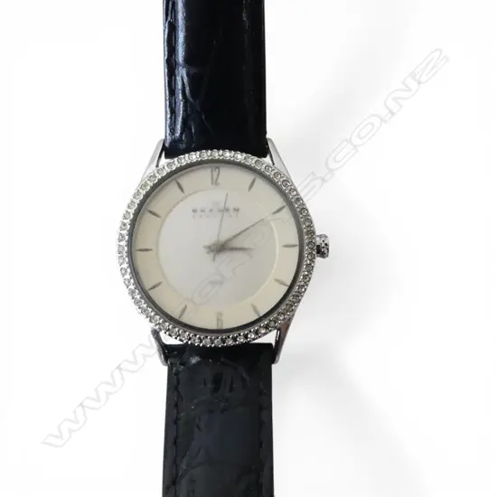 SKAGEN WRIST WATCH glass marked