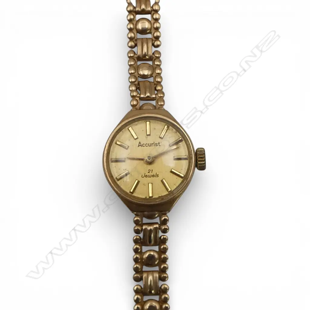 VINTAGE ACCURIST 9ct GOLD LADIES WRISTWATCH w 9ct strap 7.65gms excludes movement includes glass. Total weight 10.63gms  Image 1++