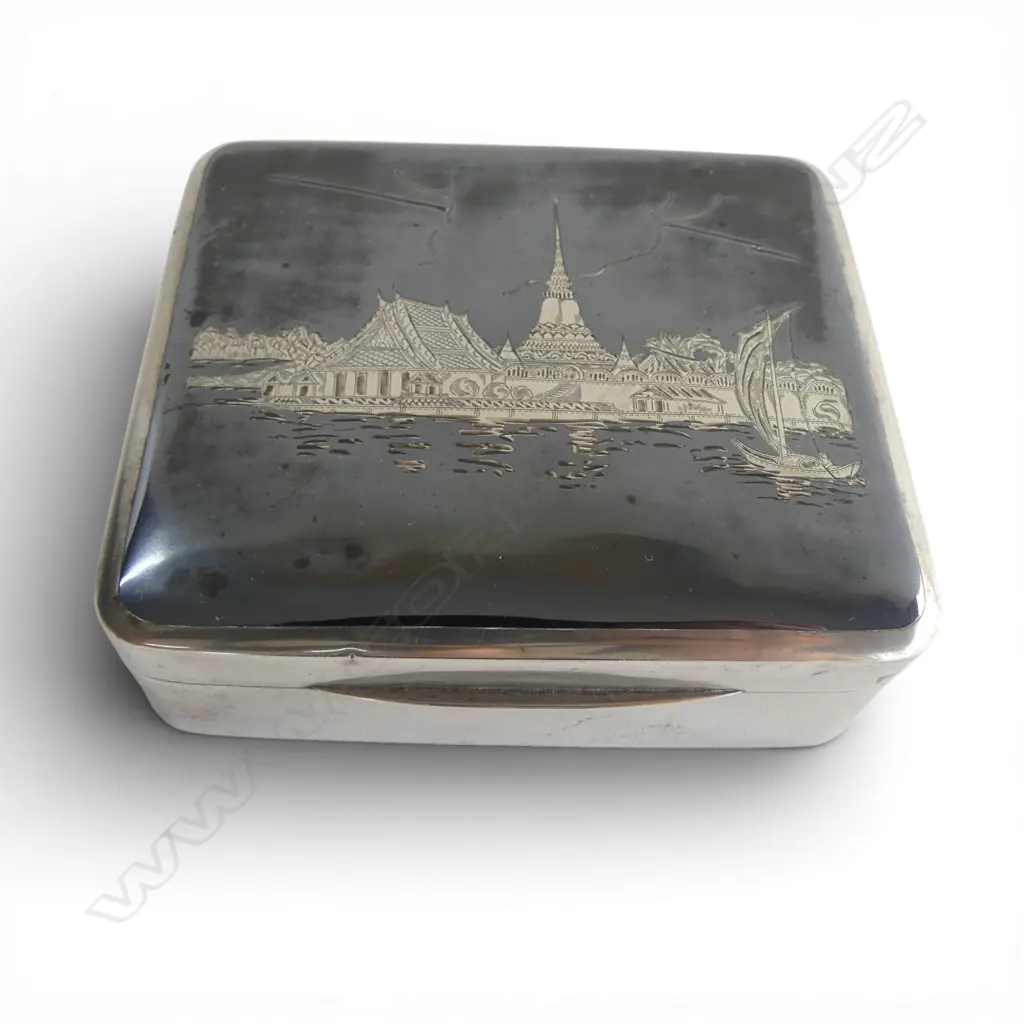 SIAM THAI SILVER BOX, WOOD LINED W.105mm 212gms Image 1++