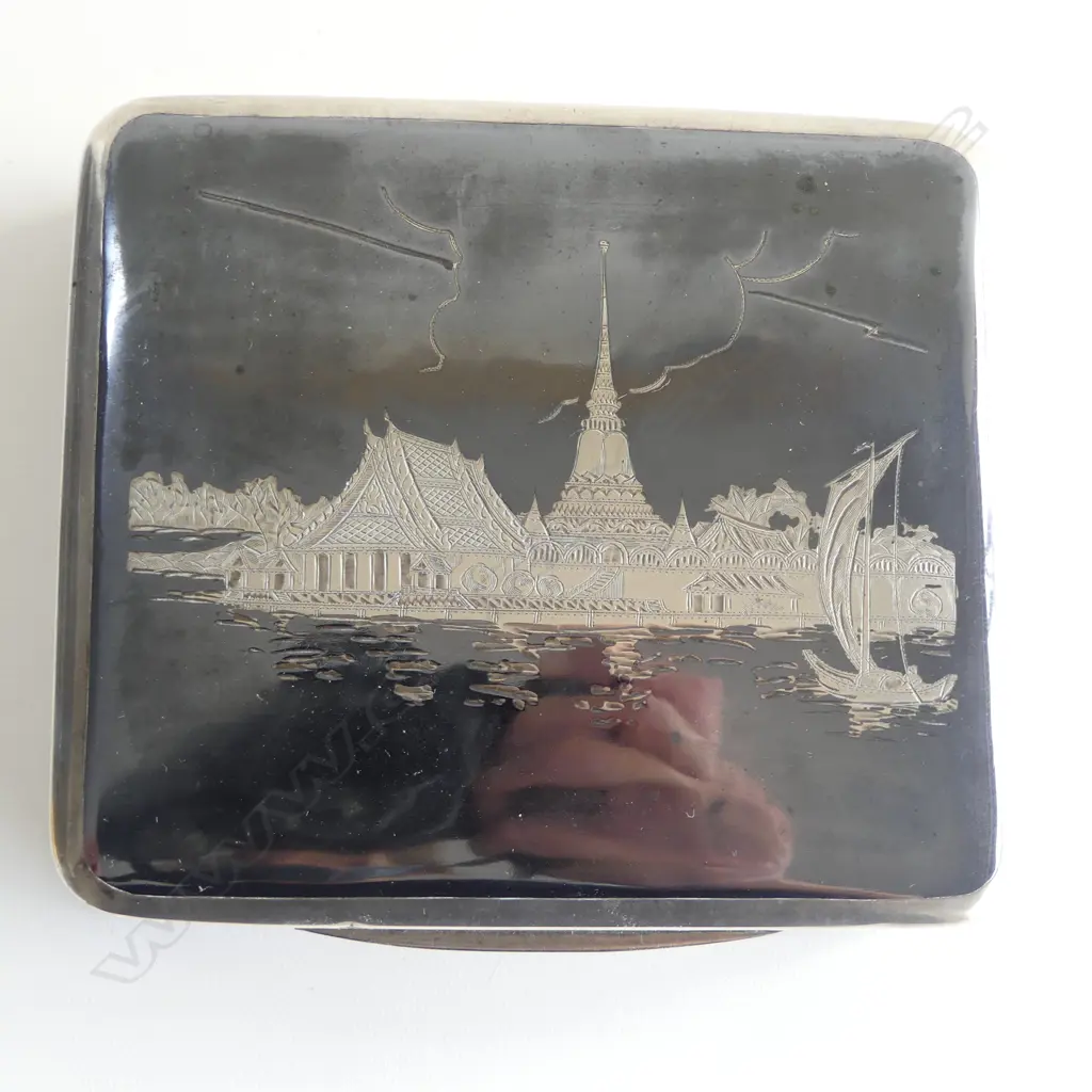 SIAM THAI SILVER BOX, WOOD LINED W.105mm 212gms Image 1++
