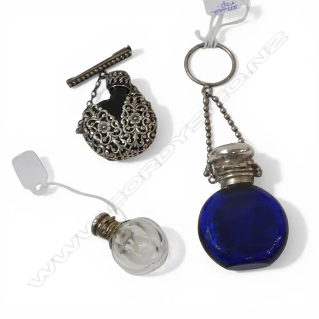 COLLECTION OF 3  ANTIQUE MINITURE PERFUME BOTTLES Image 1++