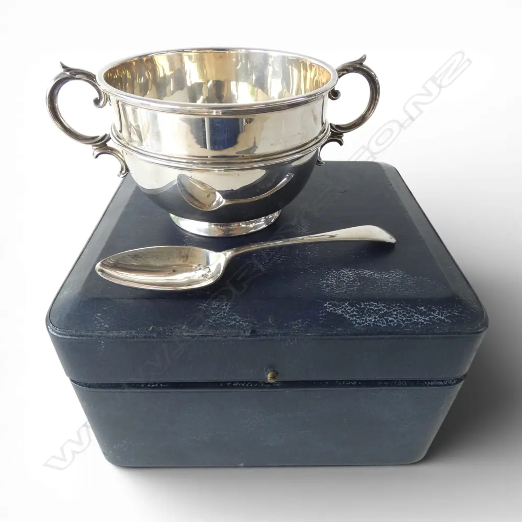 STG SILVER BOWL & SPOON, LONDON 1924, 270gms BOXED Image 1++