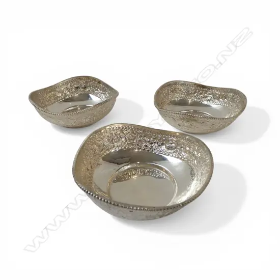 3 EASTERN SILVER BOWLS140GMS