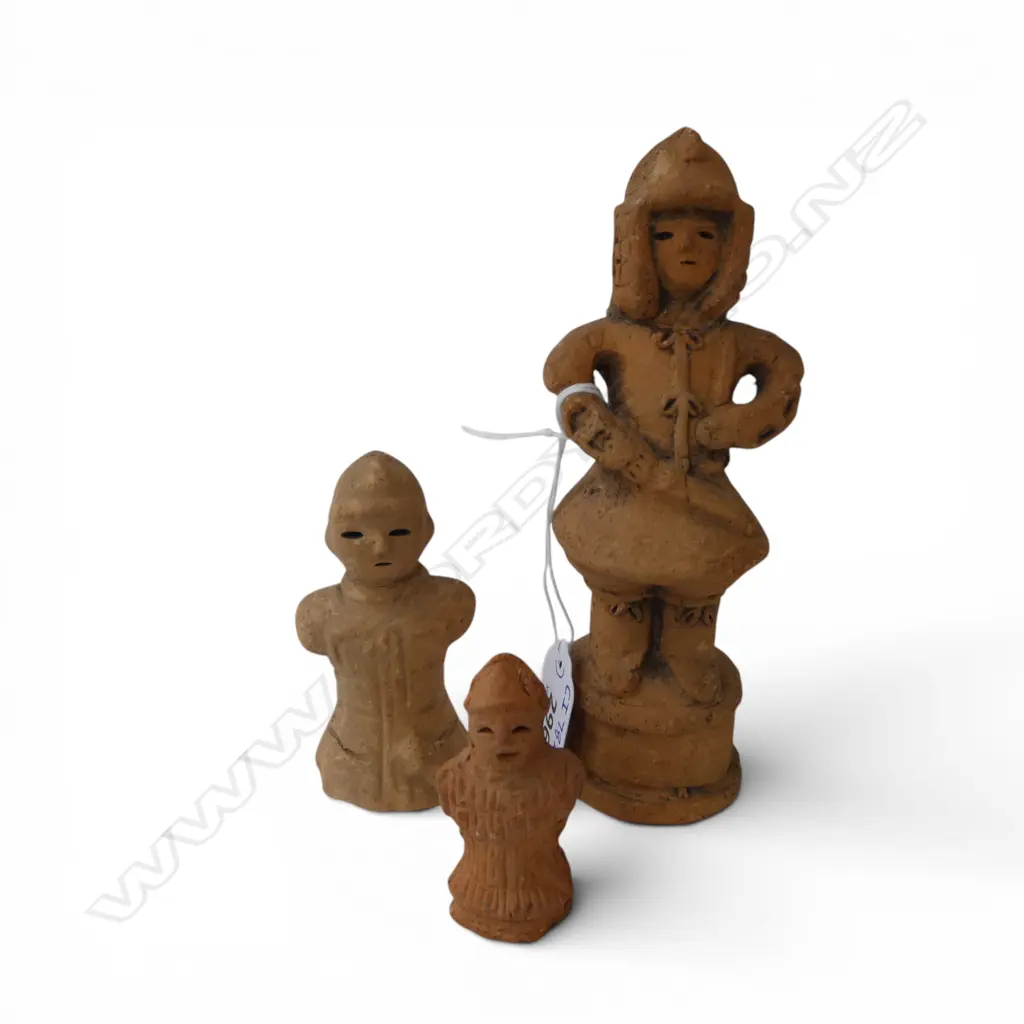 3 TERRACOTTA JAPANESE CEREMONIAL FIGURES H150MM TALLEST Image 1++