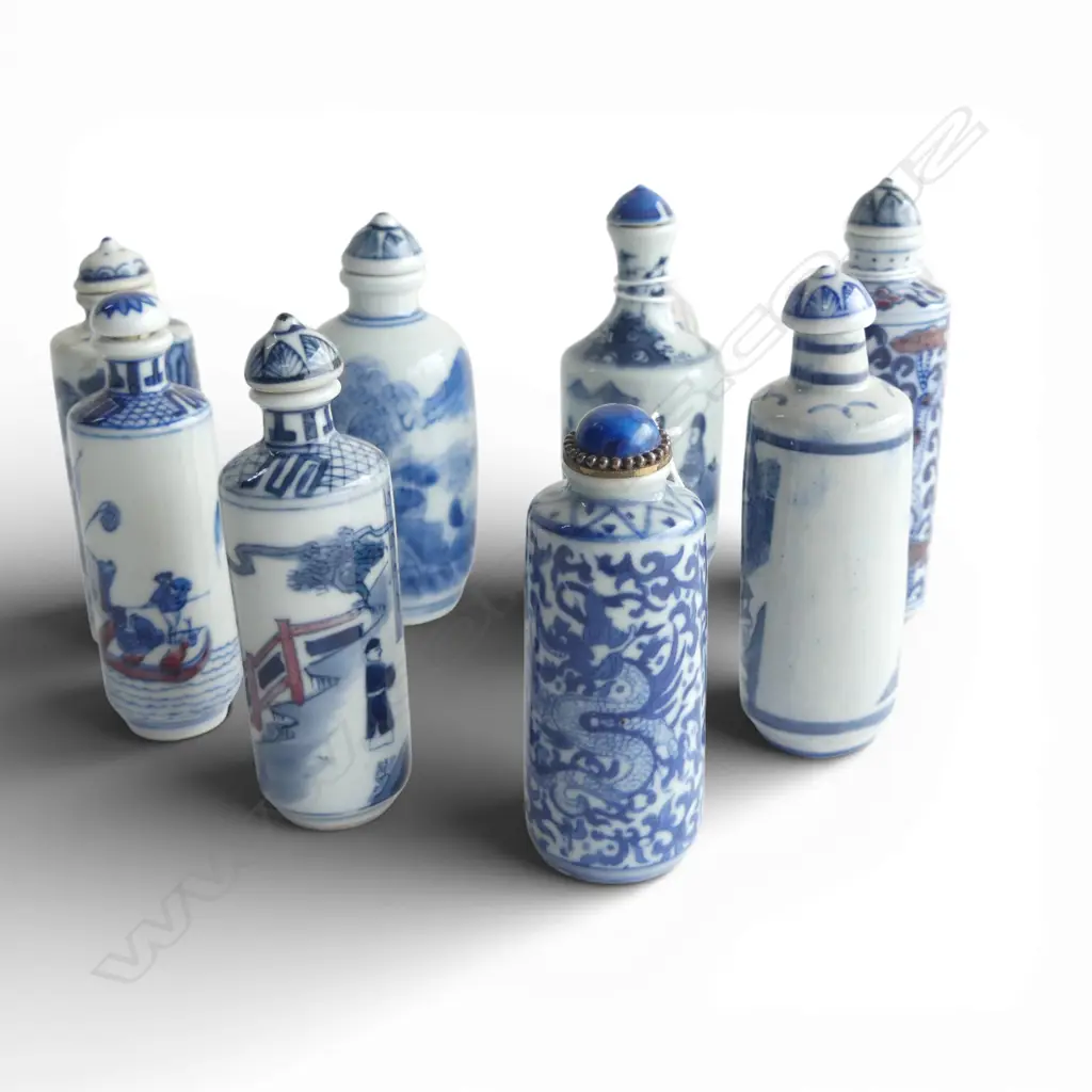 EIGHT CHINESE BLUE AND WHITE SNUFF BOTTLES 90mm (H) Image 1++