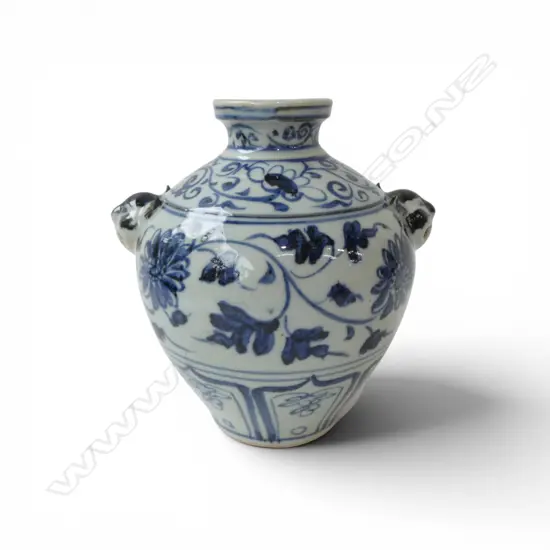 CHINESE B/W VASE H.135mm