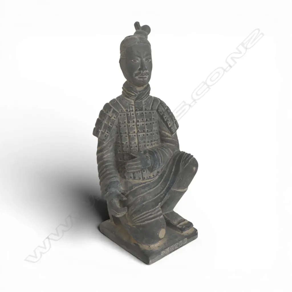 CHINESE TERRACOTTA KNEELING WARRIOR FIGURE H.250mm Image 1++